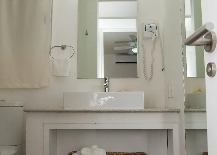 Ocean Zen On 5th Avenue - Adults Only 4*